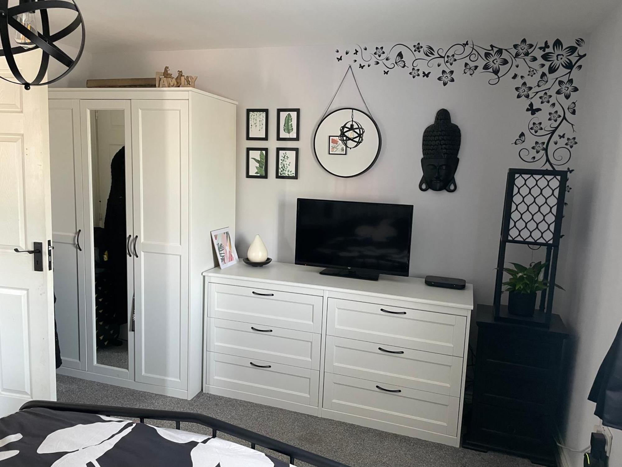 Cosy Home From Home With Private Bathroom - Free Parking 卡迪夫 外观 照片